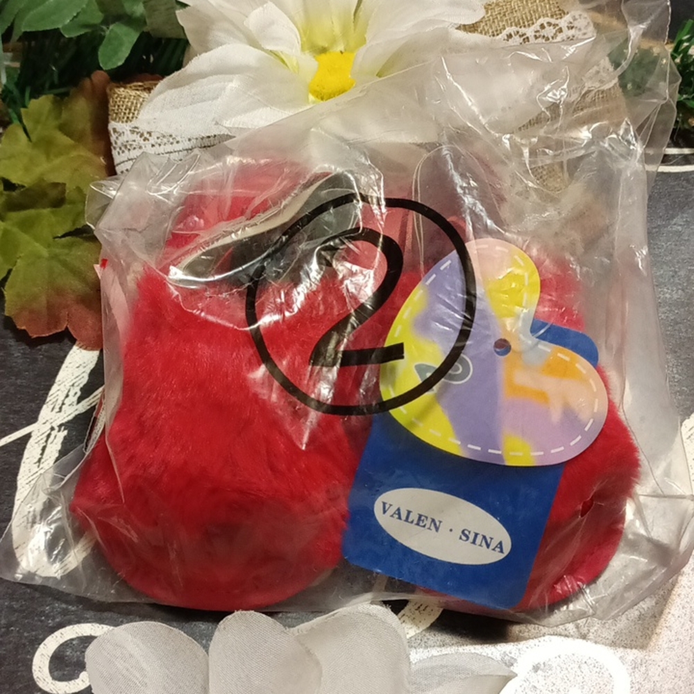 Valen .sina red babies fur sandals size 2